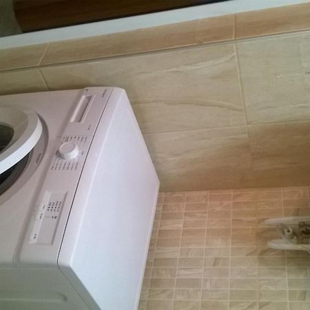 Apartamenti Zhelezovi 포마리 외부 사진